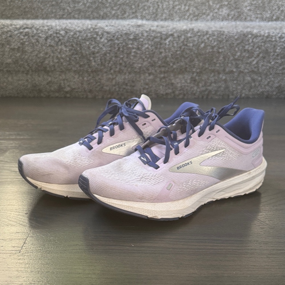 Brooks Women's Lavender and Navy Athletic Shoes